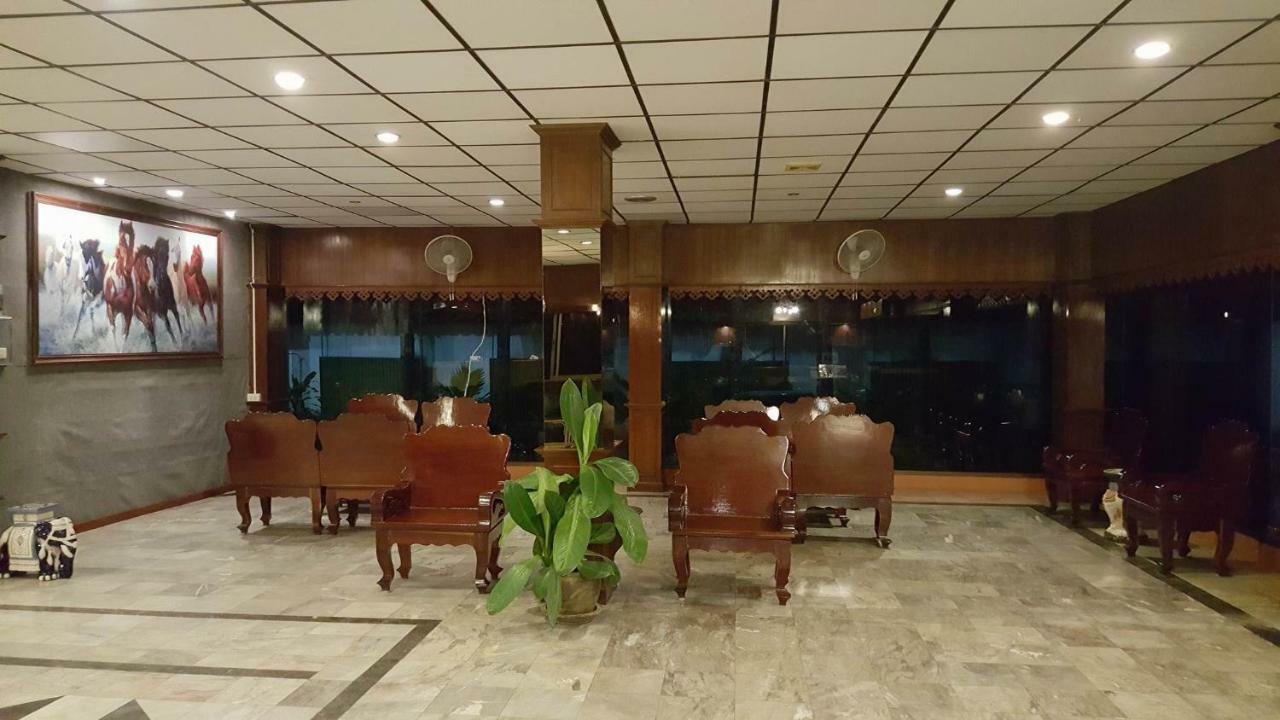 Nora Bukit Hotel Phuket Exteriér fotografie